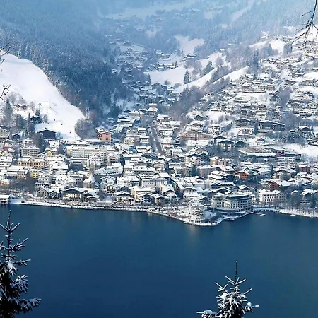 Апартаменти In Zell Am Near Целль-ам-Зеє