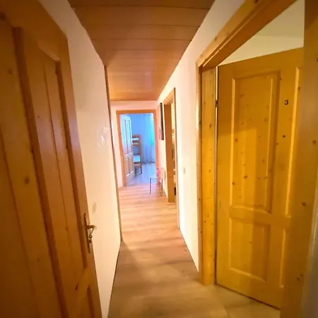 In Zell Am Near * Целль-ам-Зеє