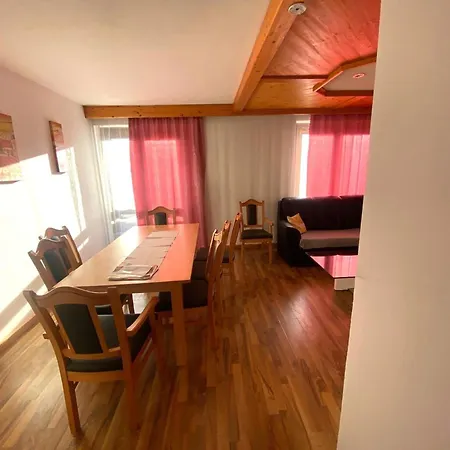 In Zell Am Near アパート ツェル アム ゼー