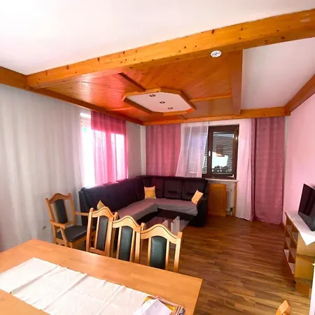 In Zell Am Near ツェル アム ゼー